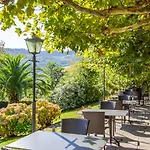 Teritoria Les Jardins De Bakea מלון