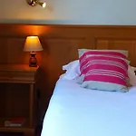 Teritoria Les Jardins De Bakea מלון 4*