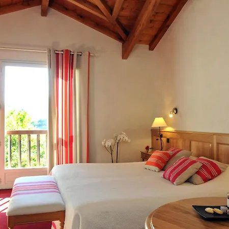 Hotel Les Jardins De Bakea
