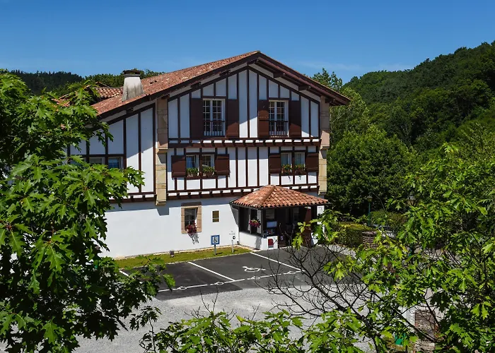 Teritoria Les Jardins De Bakea Hotel Biriatou