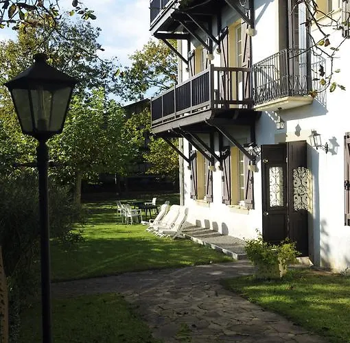 Teritoria Les Jardins De Bakea 4*