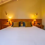 Hotel Teritoria Les Jardins De Bakea 4*