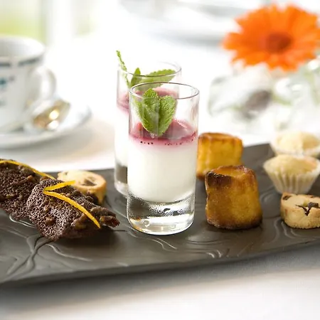 فندق Les Jardins De Bakea بيرياتو
