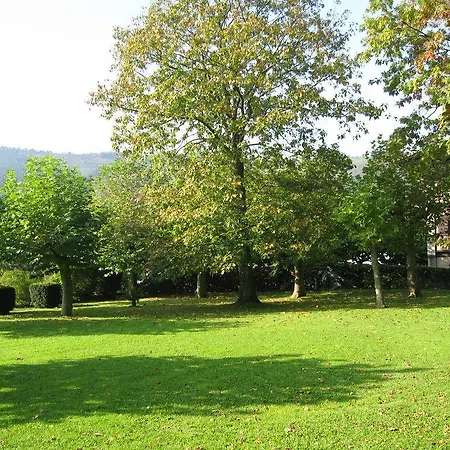 Les Jardins De Bakea