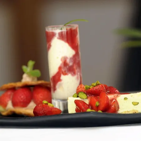 Les Jardins De Bakea فندق